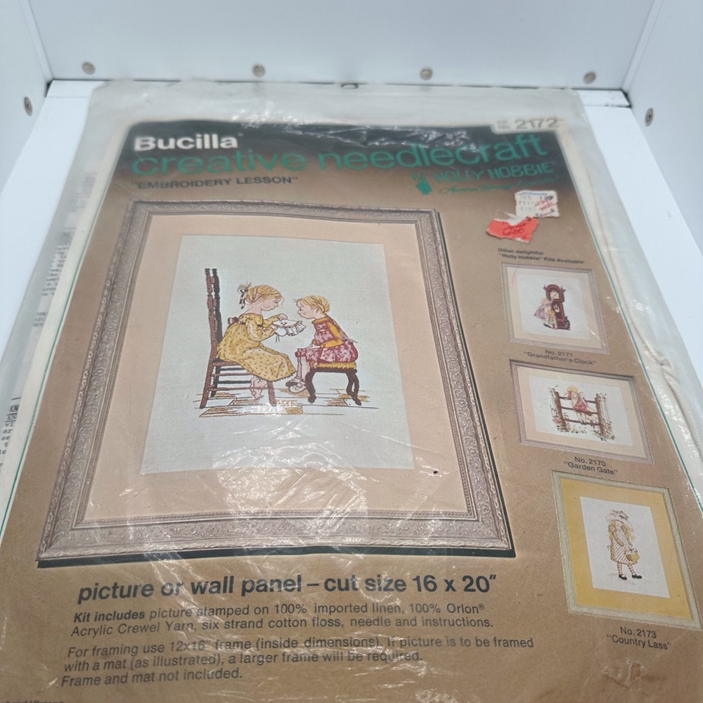 NIB Holly Hobbie Bucilla Needlecraft 16”X20” Picture or Wall Panel